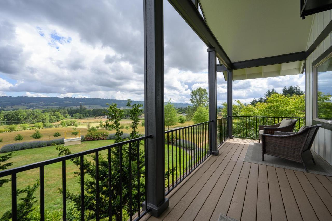 The Setting Inn Willamette Valley Ньюберг Экстерьер фото